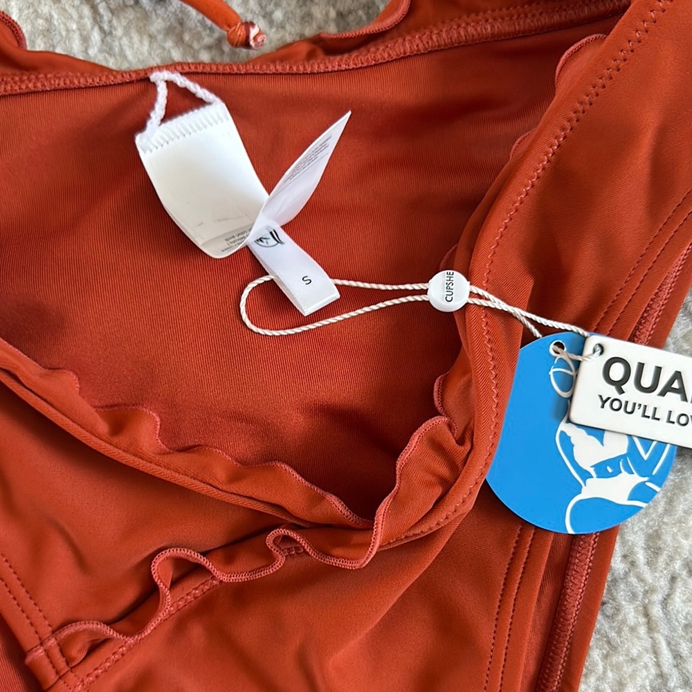 Cupshe Burnt Orange Floral Bikini Set - Picture 3 of 4